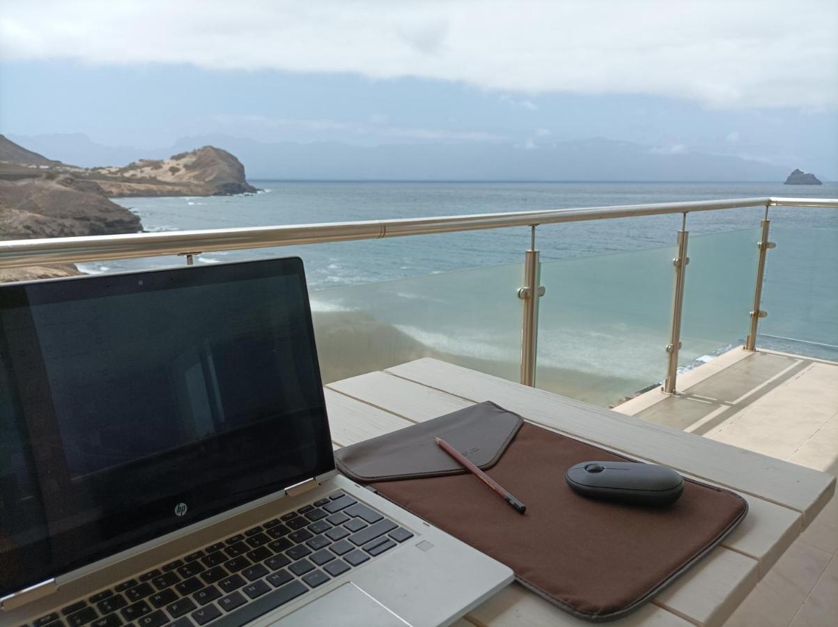 Seafront Holiday House On The Mindelo Bay المظهر الخارجي الصورة